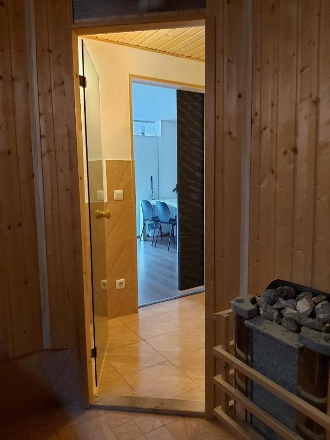 Relax-Apartment Mit Sauna Klagenfurt am Woerthersee Exterior foto